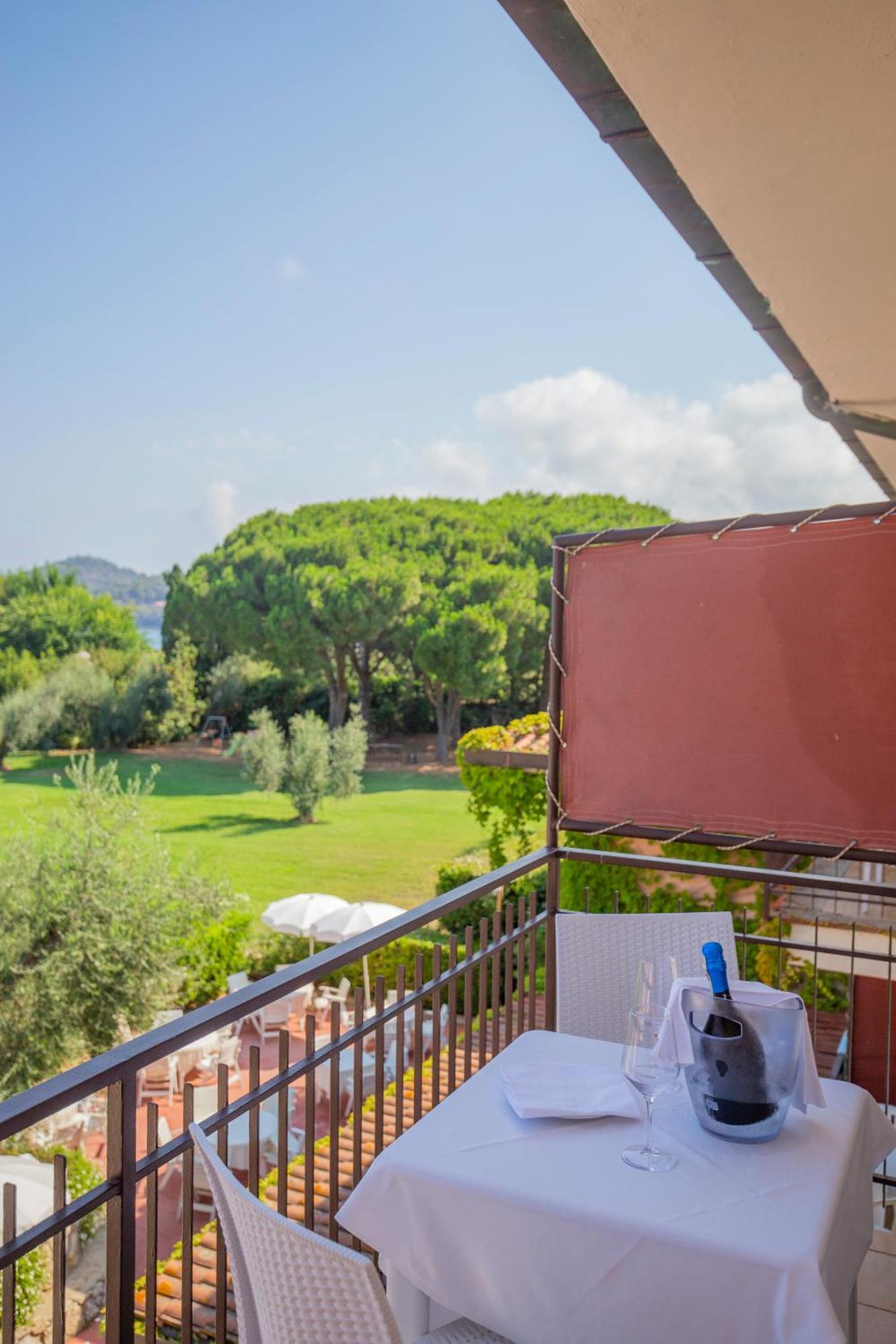Hotel Fabricia Portoferraio Luaran gambar