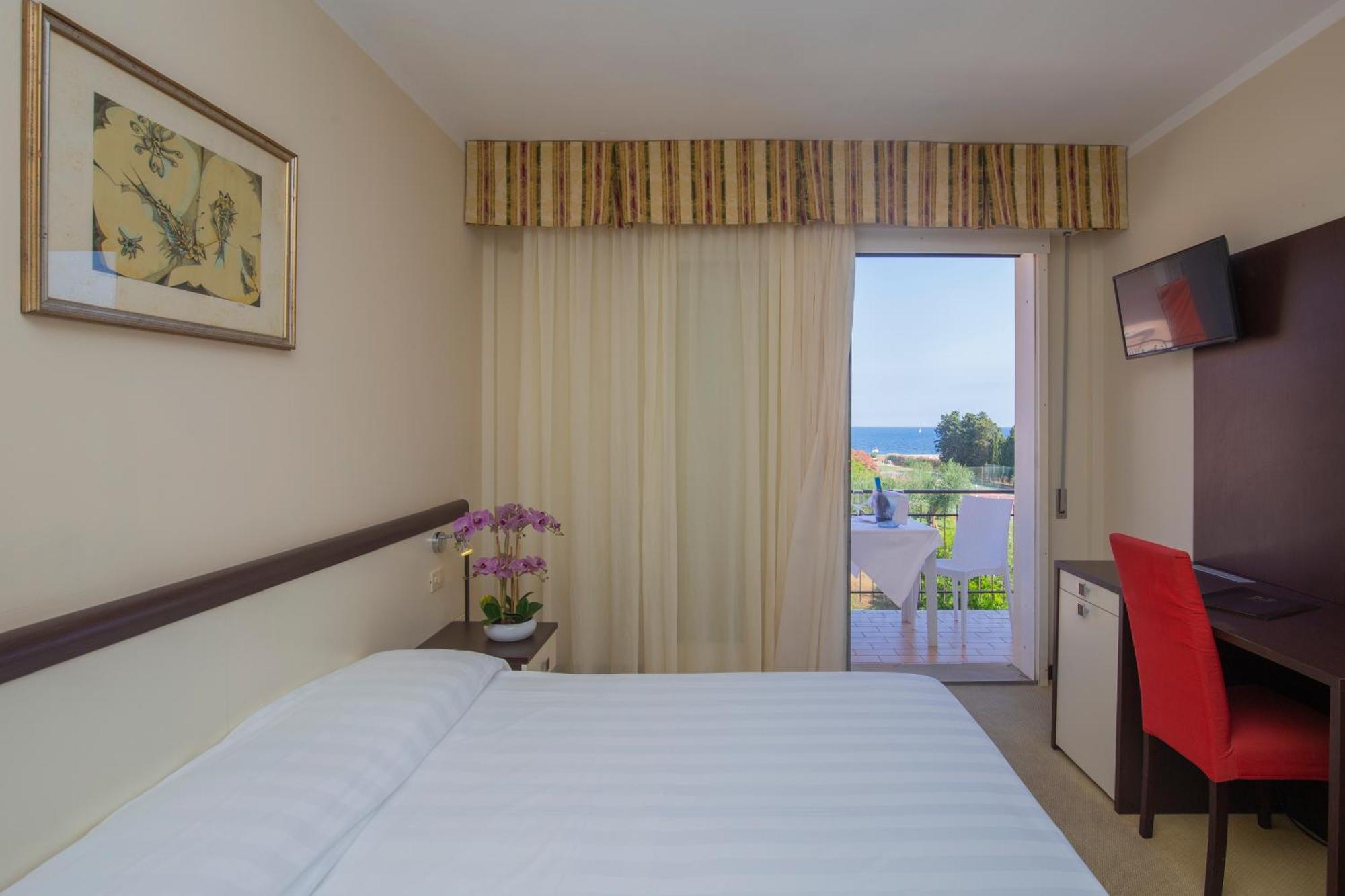 Hotel Fabricia Portoferraio Luaran gambar