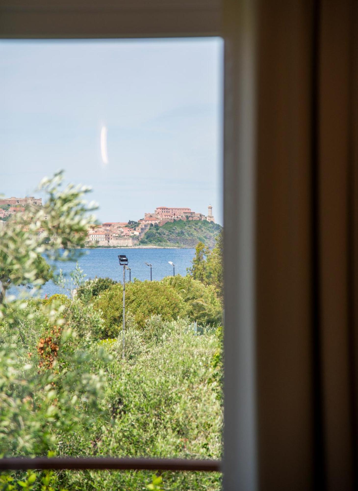 Hotel Fabricia Portoferraio Luaran gambar